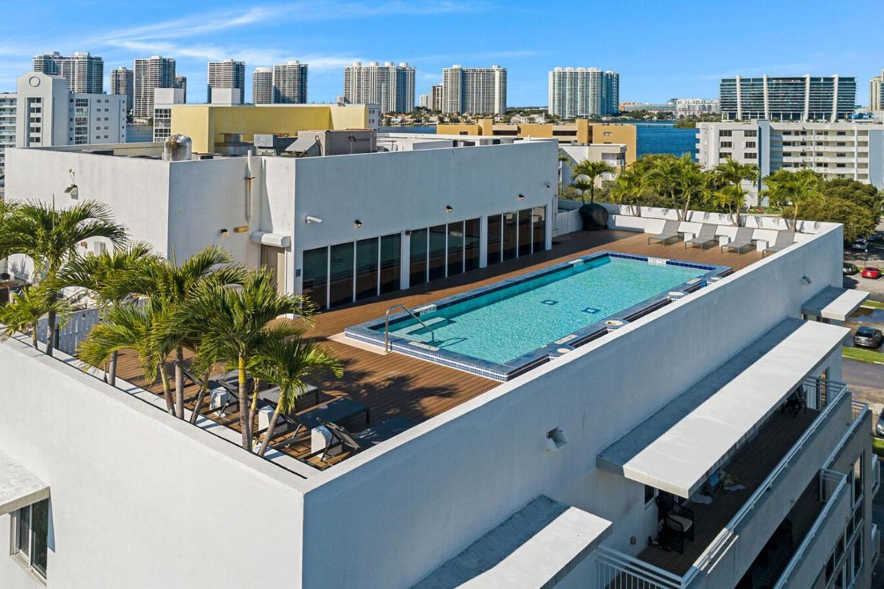 Roami At Sunny Isles Apartment ไมอามีบีช ภายนอก รูปภาพ